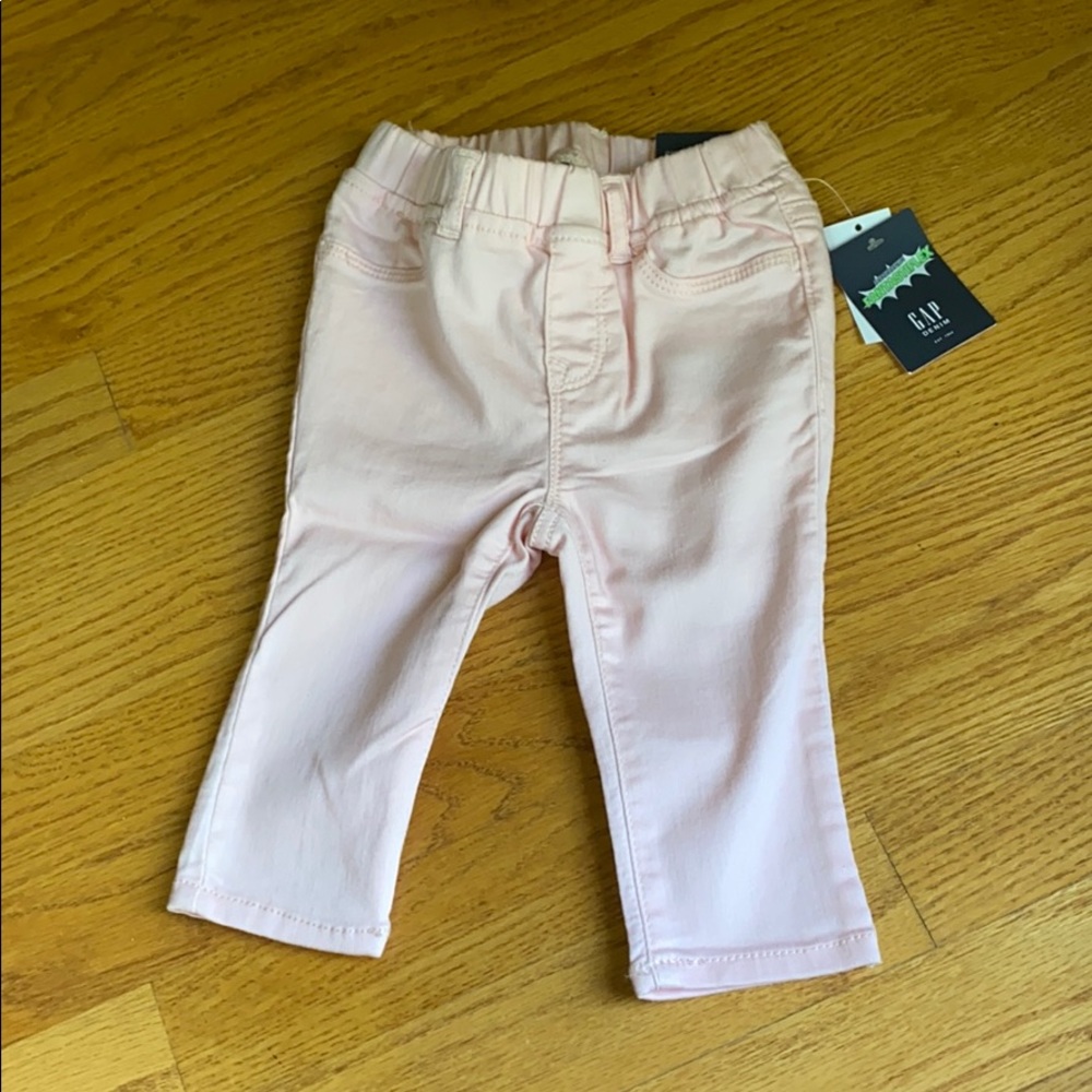 NWT - GAP cropped jeggings